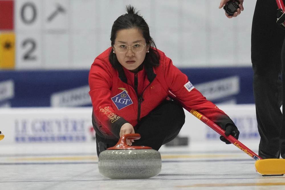 而灰熊则需 而灰熊则需